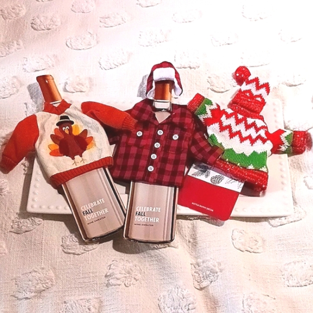 3  Bottle Outfit Decor 🍷🍾 Happ Holiday's 🎄🦃🎁